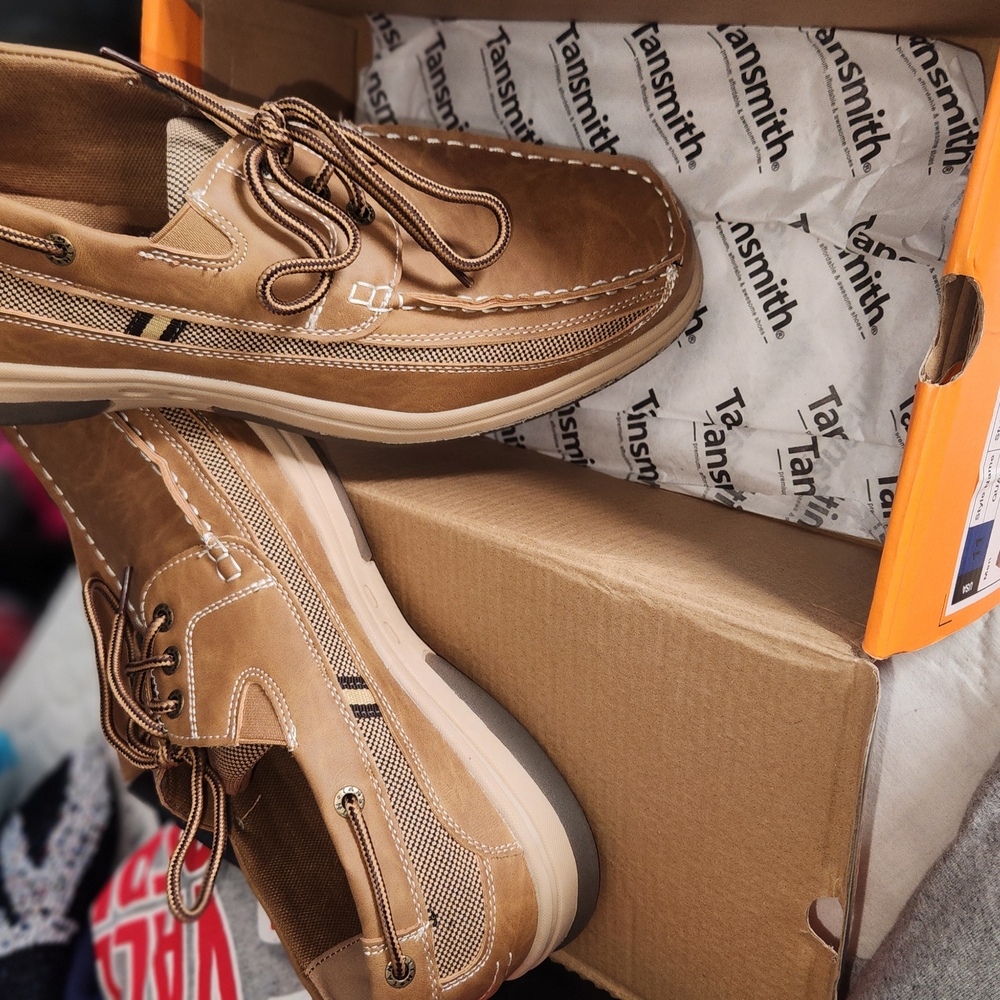 Men's Tan Boat Shoes